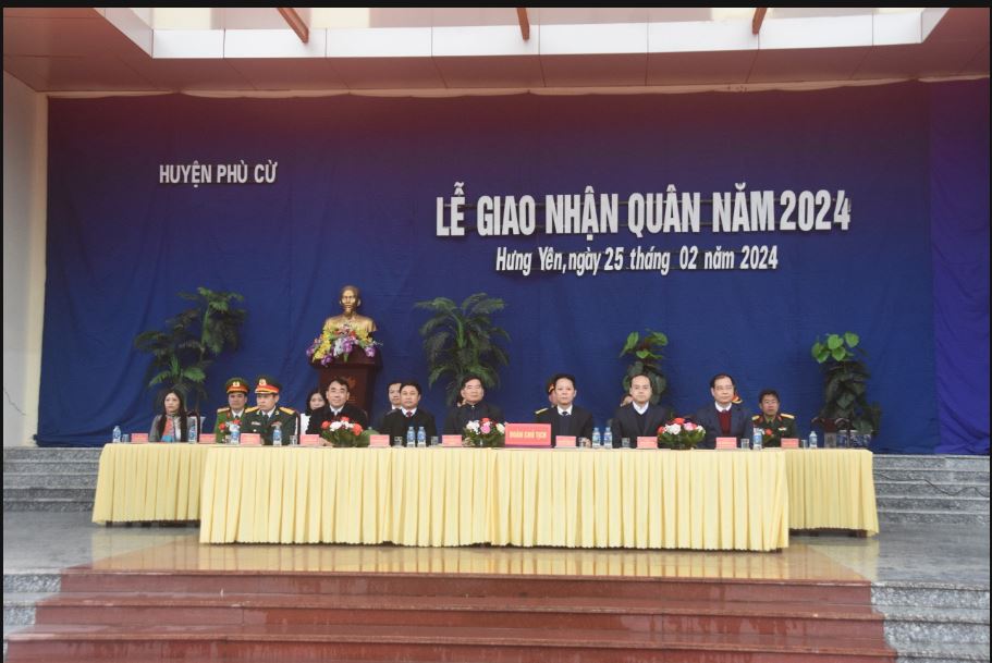   Huyện nhà tổ chức lễ giao nhận quân năm 2024